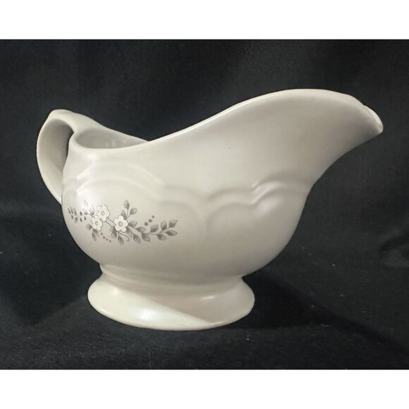 Pfaltzgraff Heirloom Made‎ In USA Gravy Boat - Picture 4 of 5